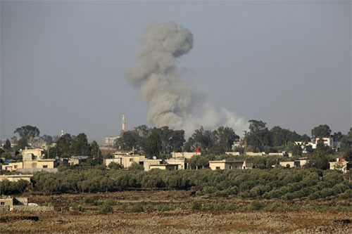 el lugar donde se supone que cayó el avión sirio El enemigo israelí derriba un avión sirio mientras atacaba posiciones de Daesh
